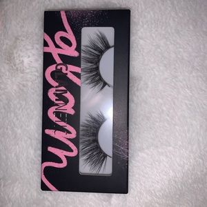 Glamnetic eyelashes !!